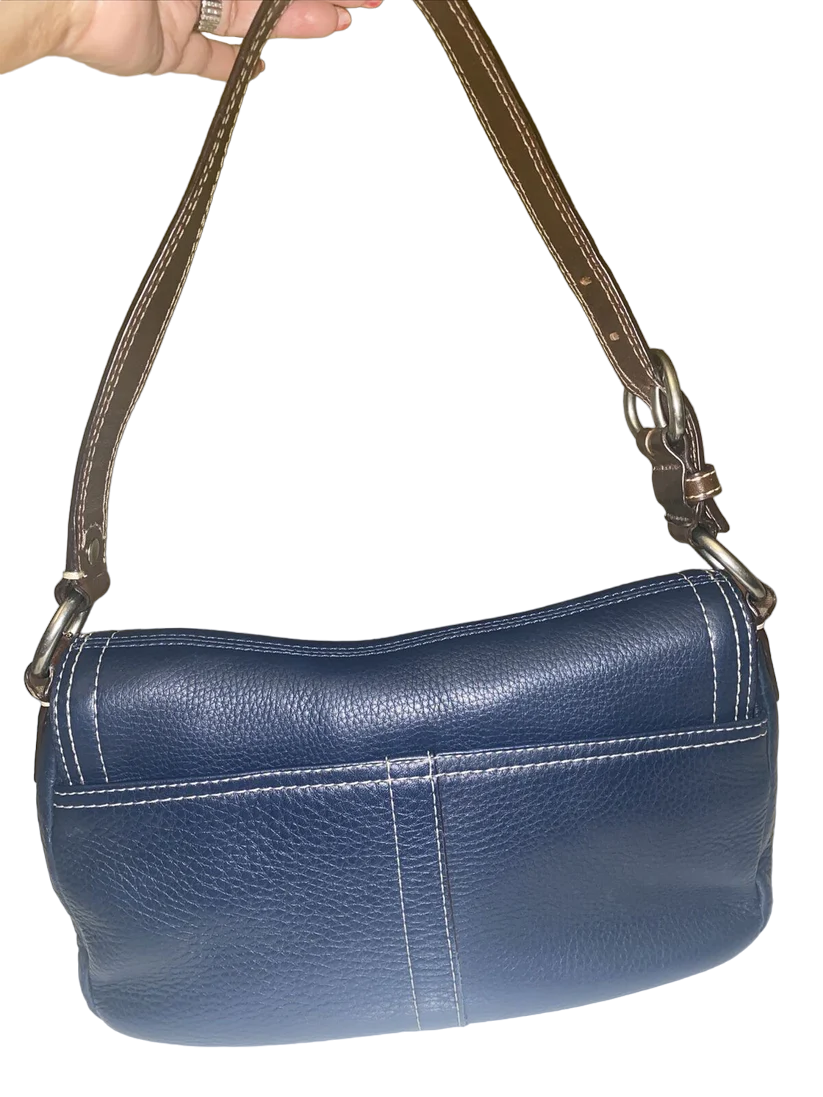 Coach Chelsea Navy Blue Pebbled Leather Front Flap Medium Vintage Hobo Bag EUC - Image 3