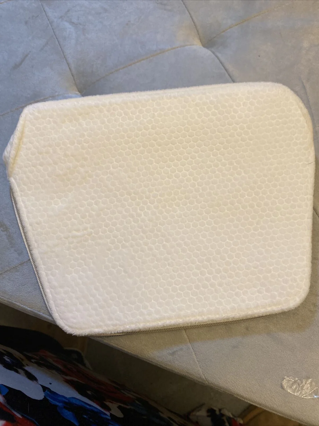 Guerlain Paris Cosmetic/ purse insert bag - Image 5