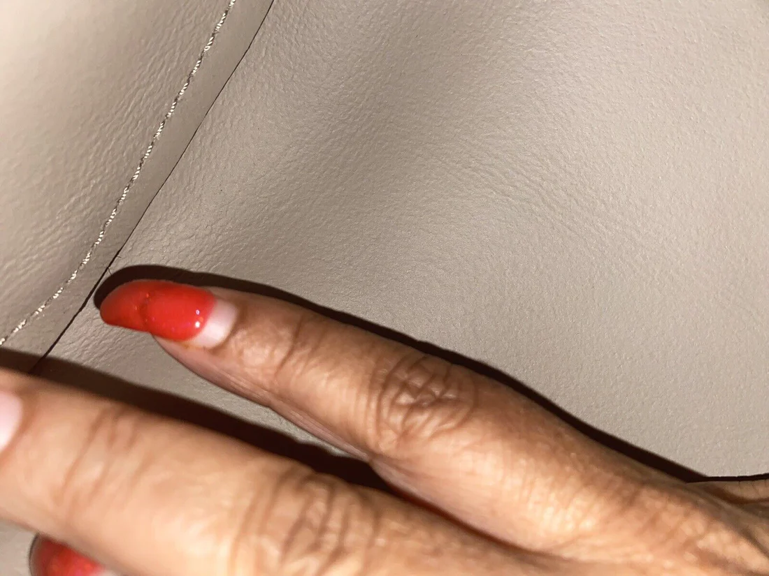 Chloe Aby Tote Leather with Pouchette Retail. - Image 12