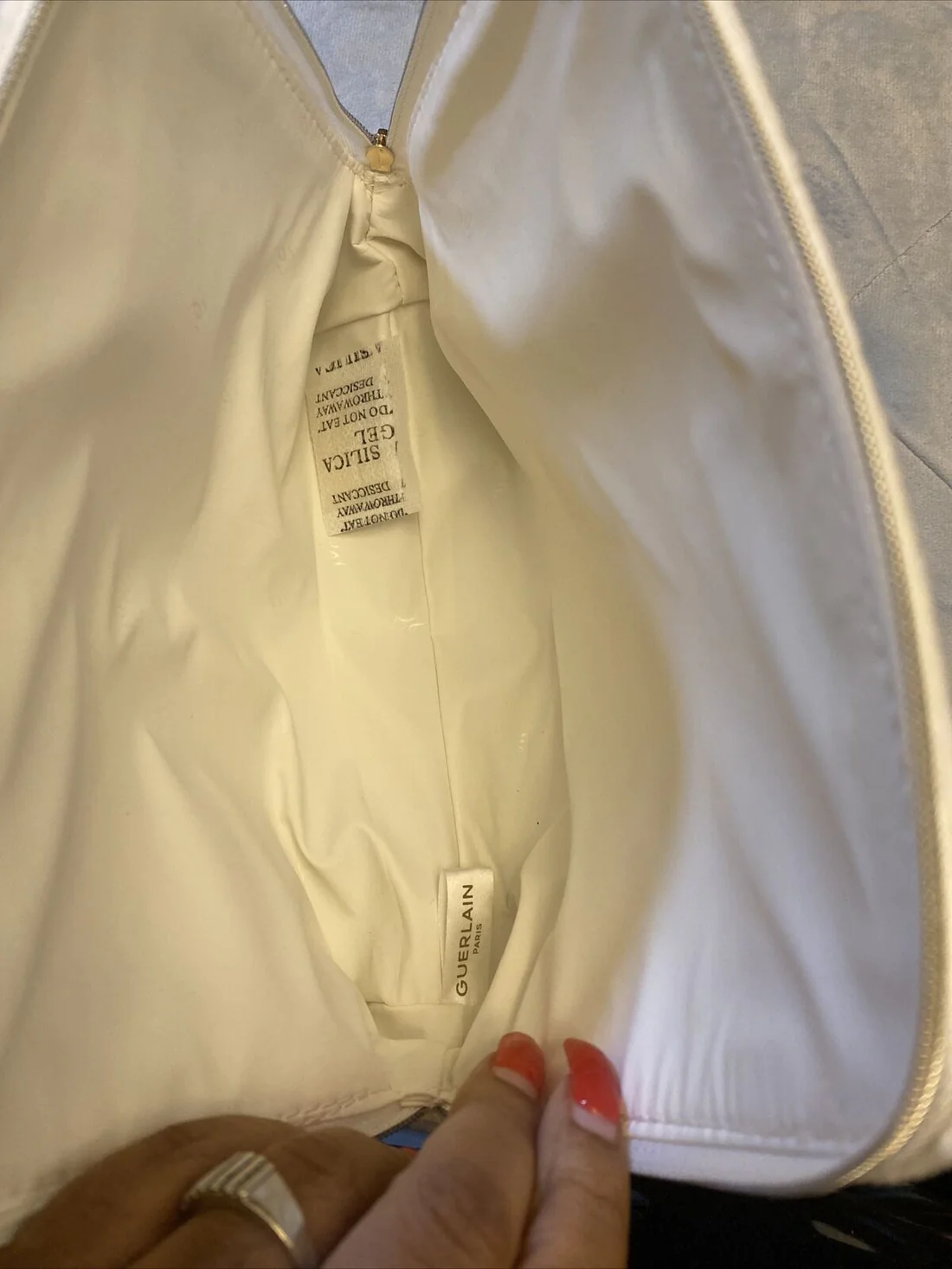 Guerlain Paris Cosmetic/ purse insert bag - Image 3