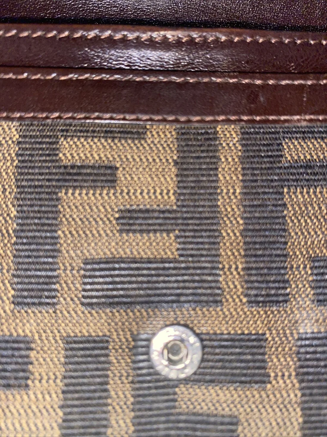 Fendi Vintage Zucca Bi-Fold Canvas & Leather Wallet EUC - Image 4