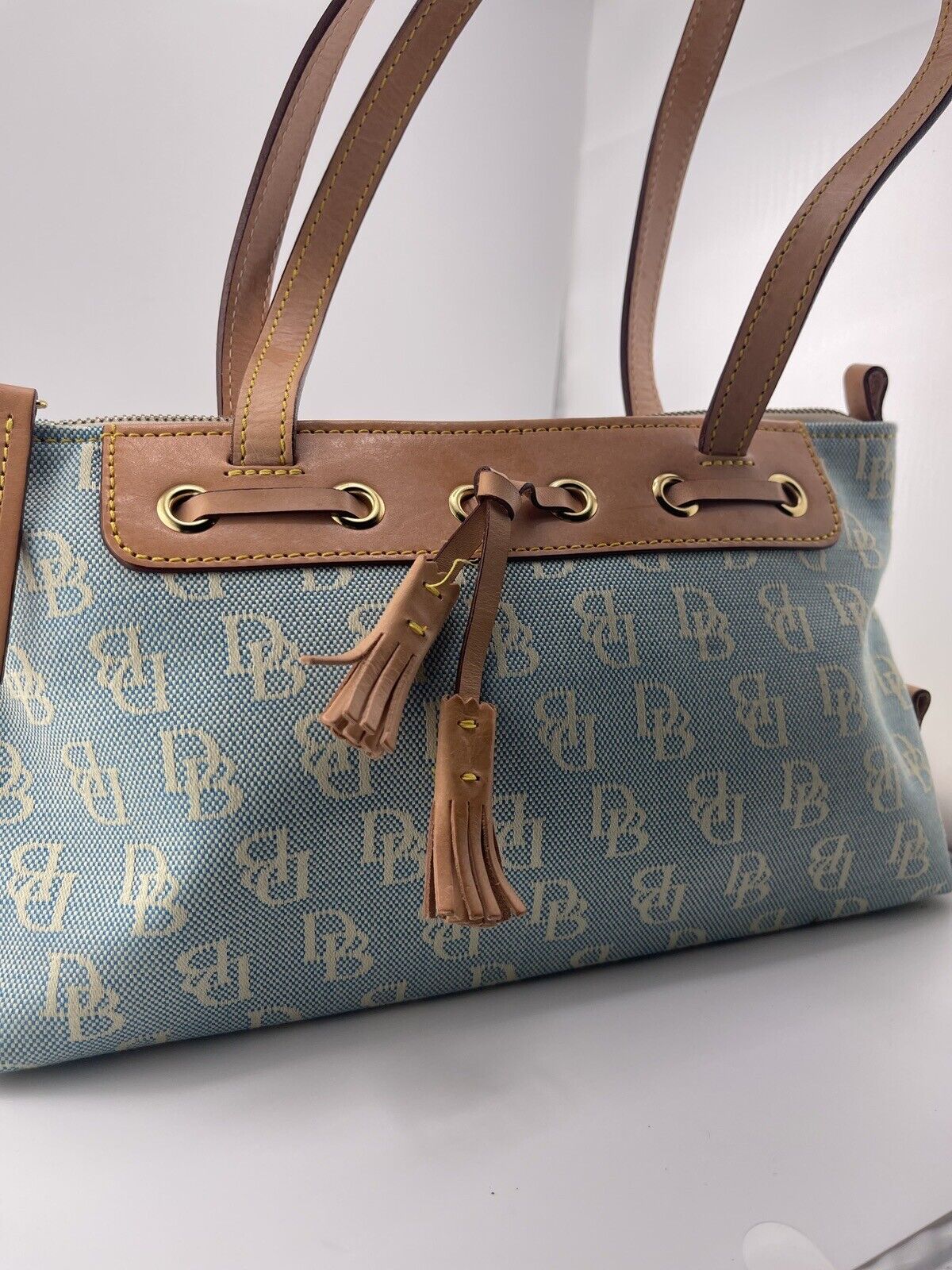 Dooney & Bourke Vintage Blue Cream Signature Shoulder Bag