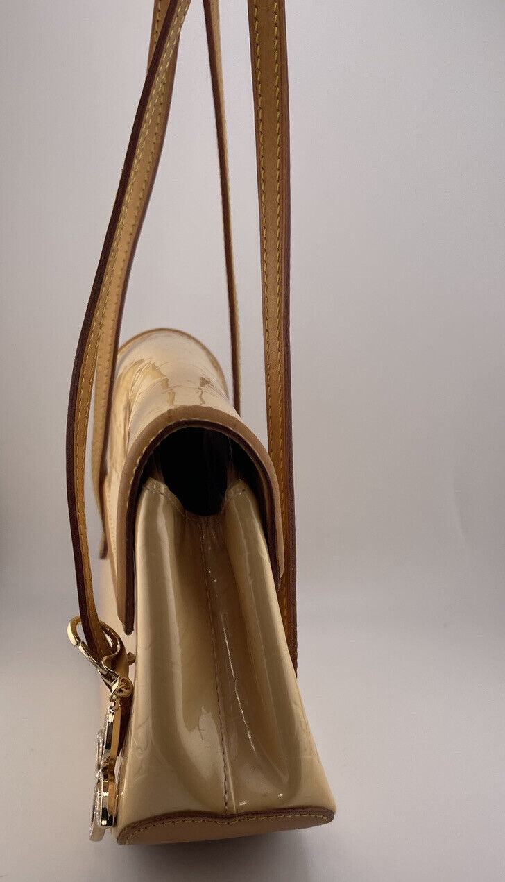 Louis Vuitton Biscayne Monogram Vernis Leather - EUC - Image 4