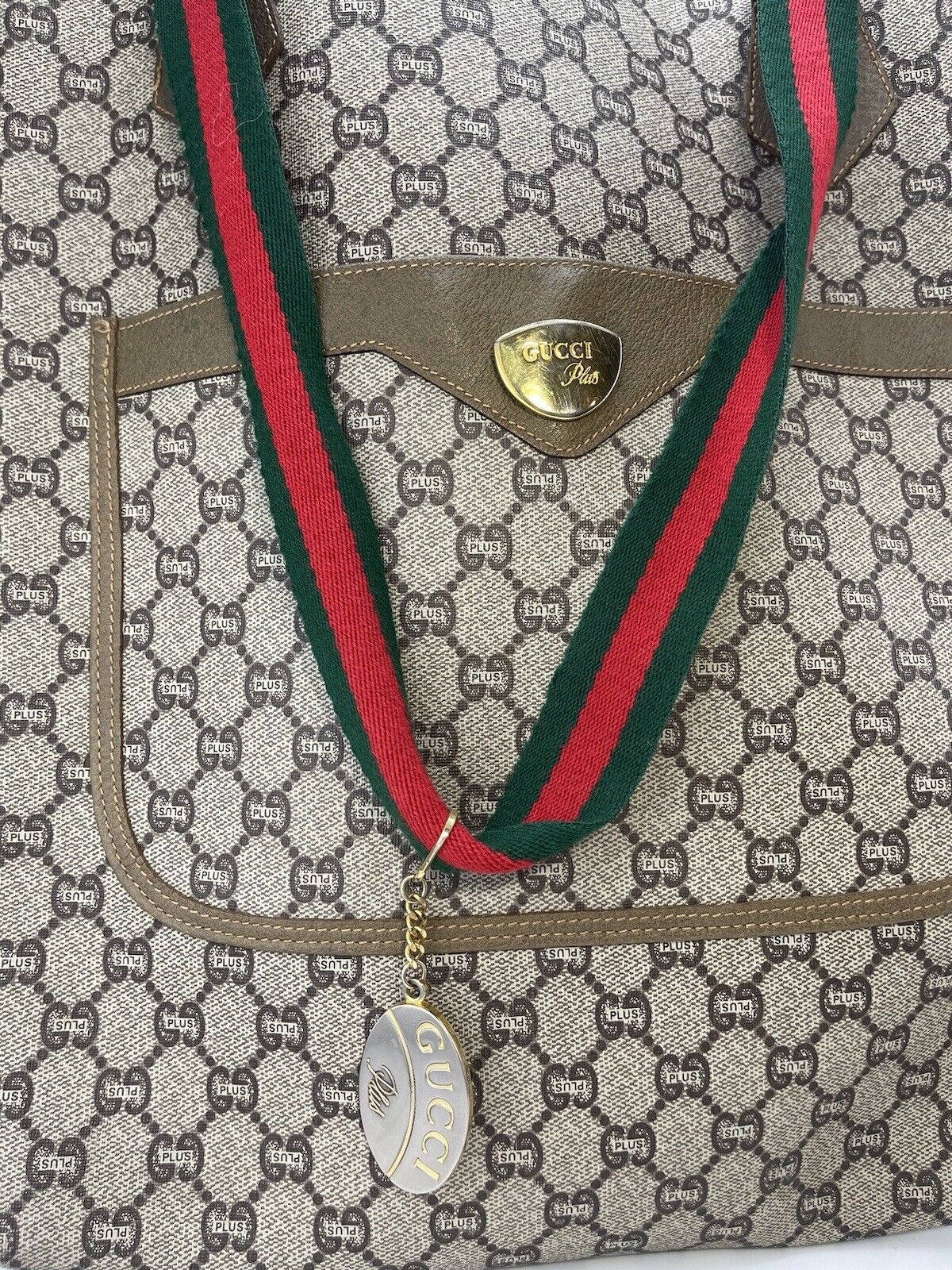 Gucci Plus Sherry Line Large Tote - EUC - Image 2