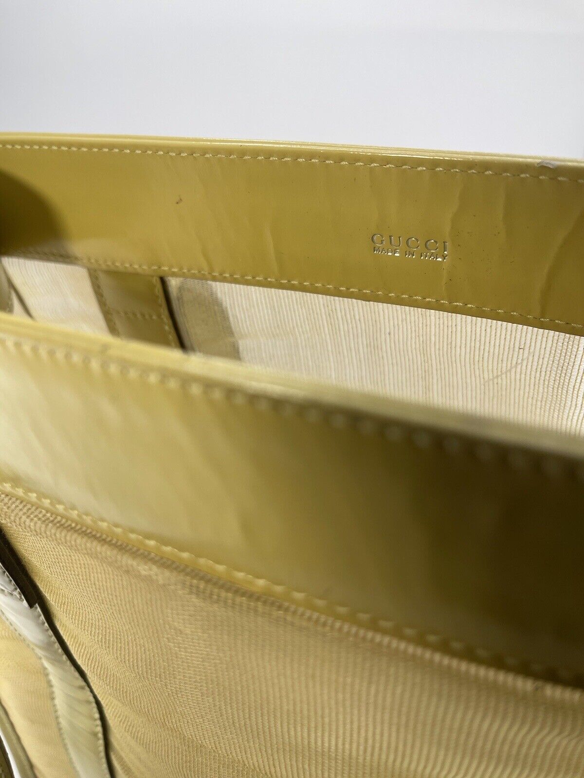 Gucci Vintage Leather Trimmed Mesh Bag With Wristlet - Image 4
